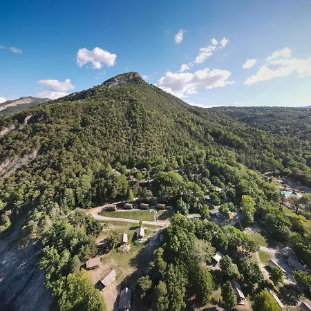 Kamp alanı Huttopia De Serre-poncon