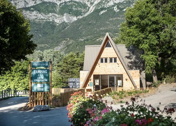 Campeggio Huttopia De Serre-poncon