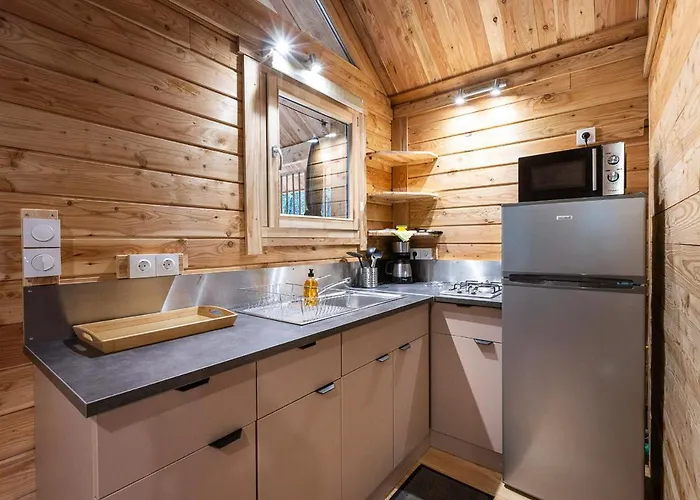 Huttopia De Serre-poncon