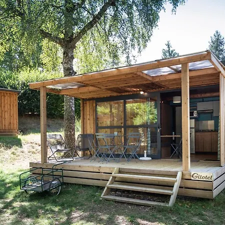Huttopia De Serre-poncon Campsite *