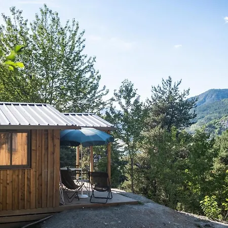 캠프장 Huttopia De Serre-poncon Le Lautaret