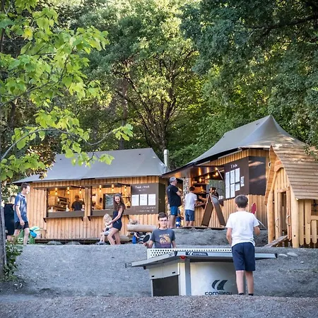 캠프장 Huttopia De Serre-poncon