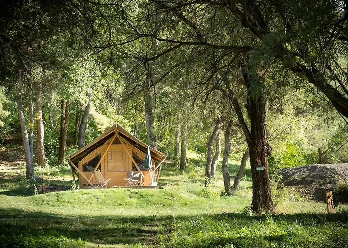 Huttopia De Serre-poncon Le Lautaret